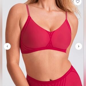 Honeylove Vibrant Red Wireless Silhouette Bra